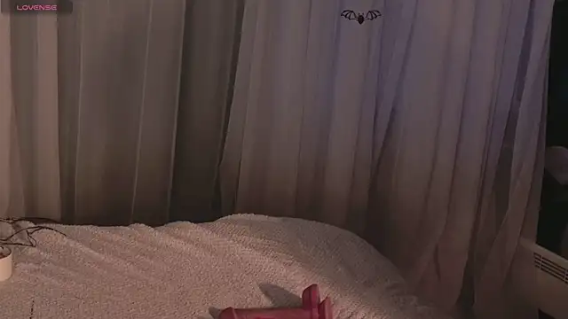 Snapshot of SunnyRisha chatting on October 2025 05:18:02 AM SunnyRisha online show from October 2025 05:18:02 AM