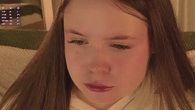 Snapshot of SunnyRisha chatting on December 2025 05:13:01 AM SunnyRisha online show from December 2025 05:13:01 AM