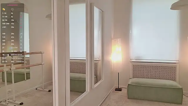 SunnyRisha online show from April 2026 12:12:02 PM