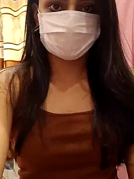 Snapshot of Mylovesana chatting on March 2025 07:04:02 AM Mylovesana online show from March 2025 07:04:02 AM