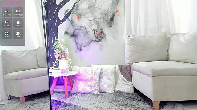  EmilyJireh  online show from October 2025 08:08:01 PM