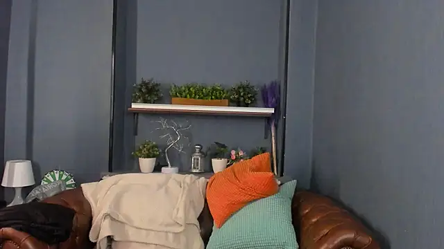 JesiaFoxi online show from November 2025 01:26:02 PM