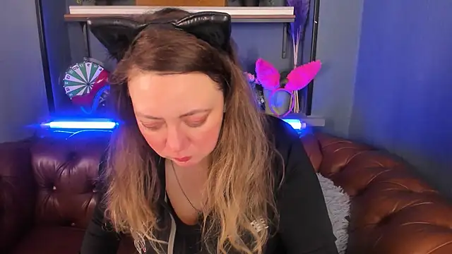 JesiaFoxi online show from March 2025 02:18:02 PM