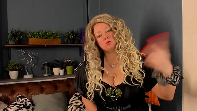 Snapshot of JesiaFoxi chatting on February 2026 02:58:01 PM JesiaFoxi online show from February 2026 02:58:01 PM