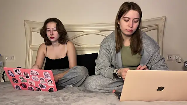 urmissalice online show from February 2025 12:47:01 PM