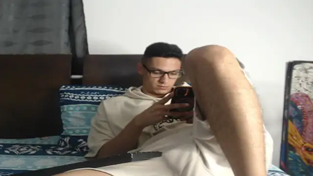 Tobicutee online show from March 2026 03:13:01 AM