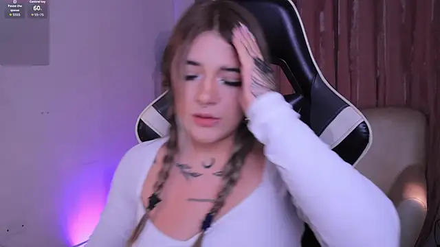 Snapshot of ashleyvalirya chatting on November 2025 04:12:02 AM ashleyvalirya online show from November 2025 04:12:02 AM