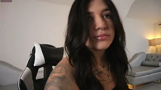 ashleyvalirya online show from March 2026 07:26:01 PM