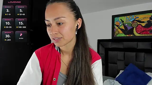 tatiana valencia online show from February 2025 03:05:01 PM