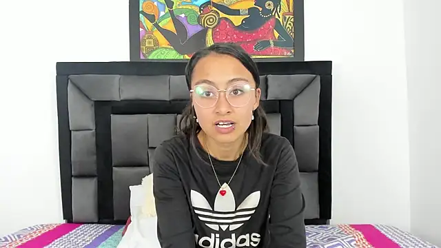 tatiana valencia online show from March 2025 06:12:02 PM