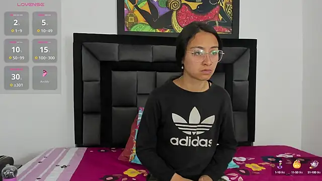 tatiana valencia online show from March 2025 12:28:02 PM