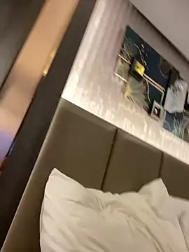 saskiapierce online show from February 2025 06:33:02 PM