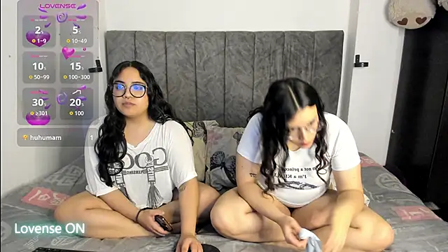 maddie-and-chelsea- online show from May 2026 12:41:01 PM