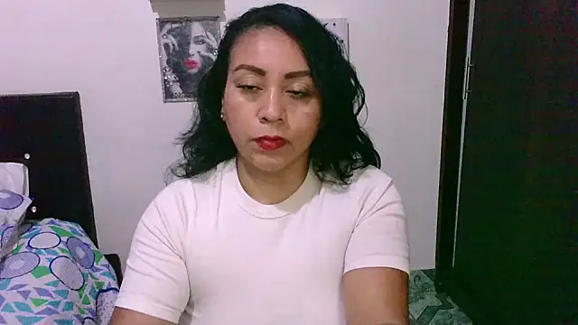 zaray bella online show from October 2025 09:38:02 PM