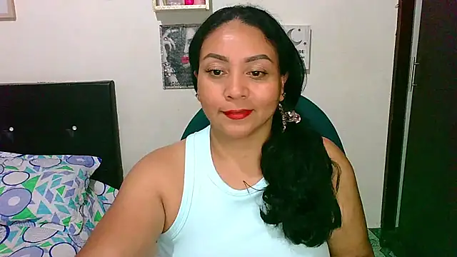 zaray bella online show from April 2026 09:39:33 PM