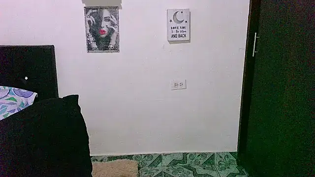 zaray bella online show from October 2025 09:50:02 PM