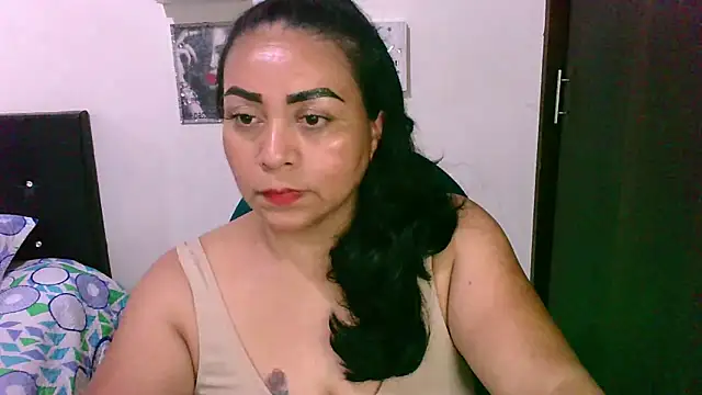 zaray bella online show from March 2026 10:25:02 PM