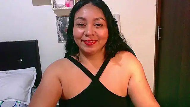 Snapshot of zaray_bella chatting on April 2026 09:12:01 PM zaray bella online show from April 2026 09:12:01 PM