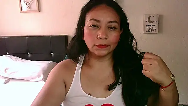 zaray bella online show from July 2026 03:57:01 PM