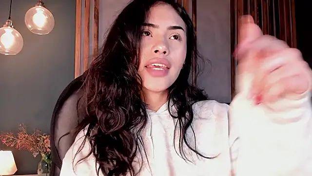 Giovanna oliveira online show from February 2026 05:07:02 AM