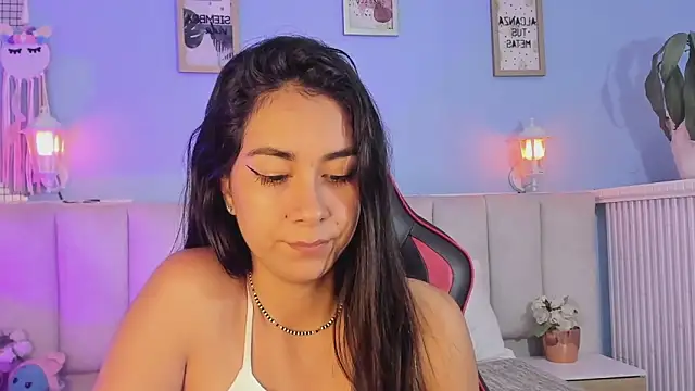 lyzzi smith01 online show from February 2025 01:34:02 AM