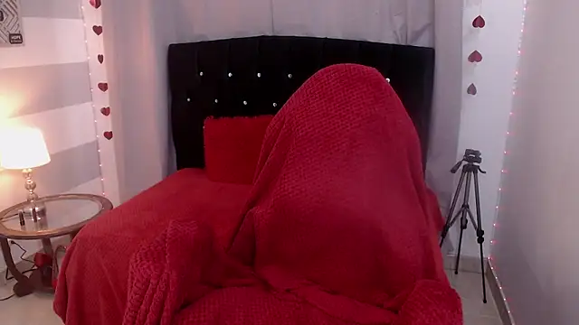 Snapshot of Afrodita_sg chatting on February 2026 02:06:02 PM Afrodita sg online show from February 2026 02:06:02 PM