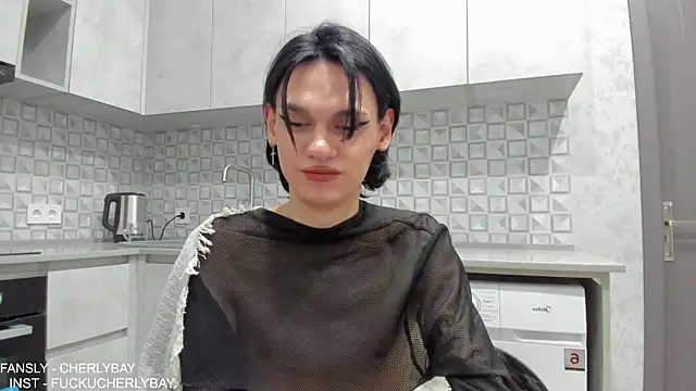 CHERLYBAY online show from November 2025 12:22:01 AM