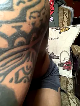 moody1996- online show from October 2025 07:22:01 AM