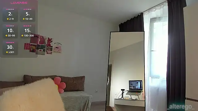  cometoseeme  online show from July 2026 09:49:01 AM