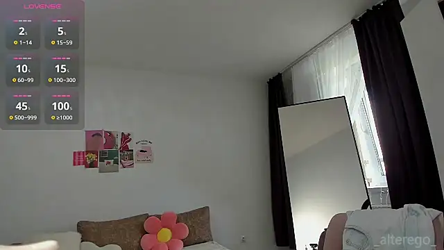  cometoseeme  online show from July 2026 08:00:02 AM