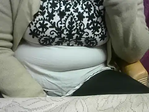 Snapshot of yours_jassi chatting on December 2024 07:39:02 AM yours jassi online show from December 2024 07:39:02 AM