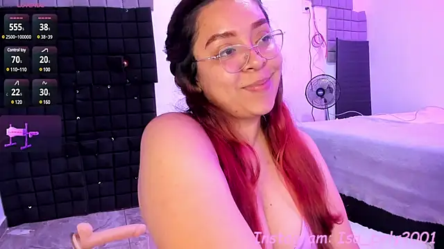 Snapshot of Isa_belly chatting on January 2025 04:33:02 AM Isa belly online show from January 2025 04:33:02 AM