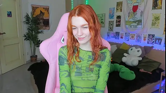 Sunny Elly online show from March 2025 06:07:02 AM