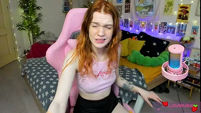 Sunny Elly online show from April 2026 06:26:02 AM