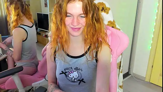 Sunny Elly online show from October 2025 08:37:02 AM