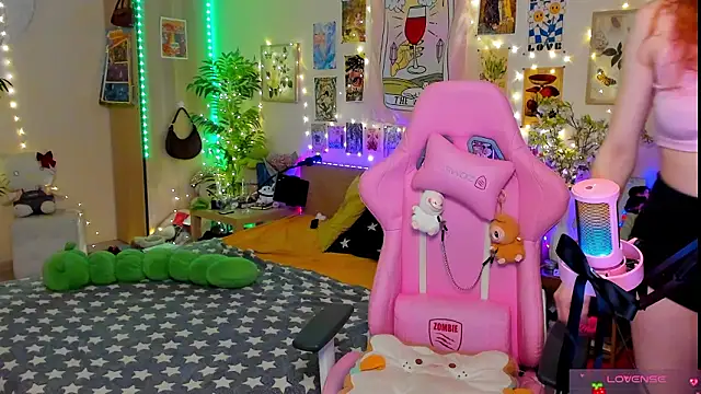 Sunny Elly online show from March 2026 11:41:01 PM