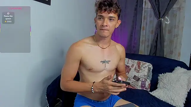 cristofer 988 online show from November 2025 12:44:01 AM