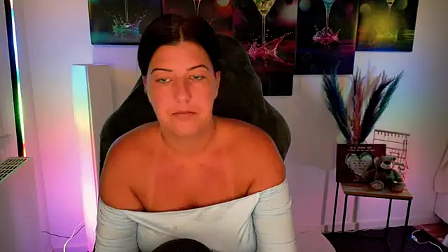 NatiLove35 online show from September 2025 05:24:01 AM