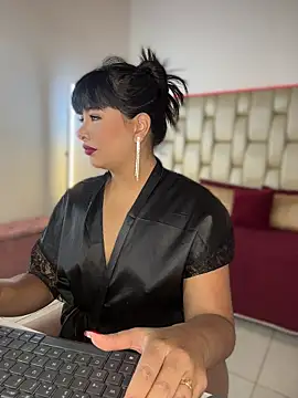 Alexa Miss online show from September 2025 06:32:02 PM
