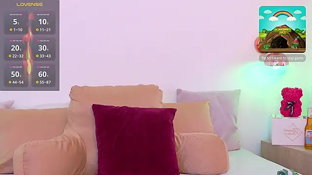 Alexa Miss online show from March 2025 07:48:02 PM