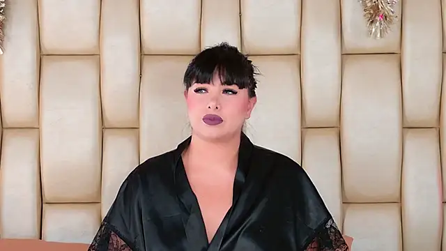 Alexa Miss online show from December 2025 08:03:01 PM