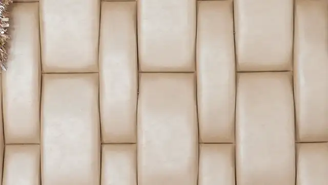 Alexa Miss online show from December 2025 08:10:02 PM