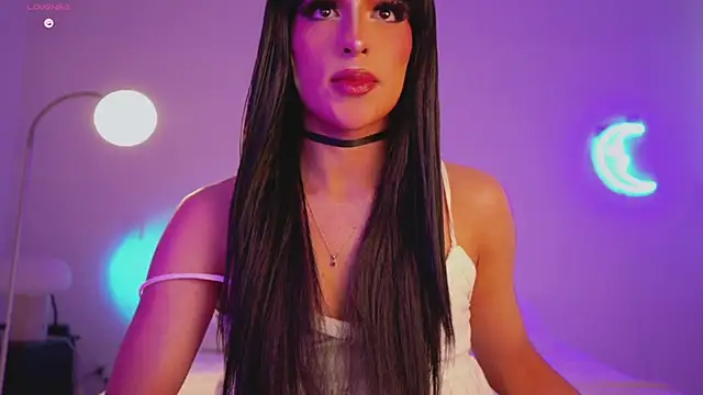 Snapshot of Samara_Gray chatting on November 2025 06:52:02 PM Samara Gray online show from November 2025 06:52:02 PM