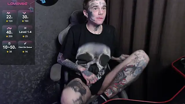 Snapshot of lonelycrystal chatting on March 2025 12:57:02 PM lonelycrystal online show from March 2025 12:57:02 PM