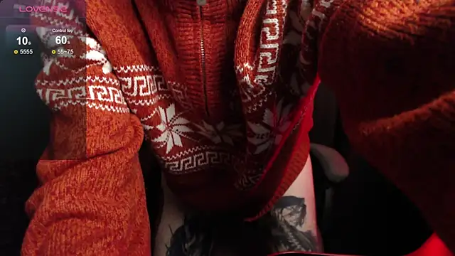 Snapshot of lonelycrystal chatting on January 2025 12:43:02 PM lonelycrystal online show from January 2025 12:43:02 PM