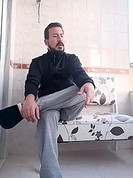 Karizmatikman online show from April 2026 04:22:01 PM