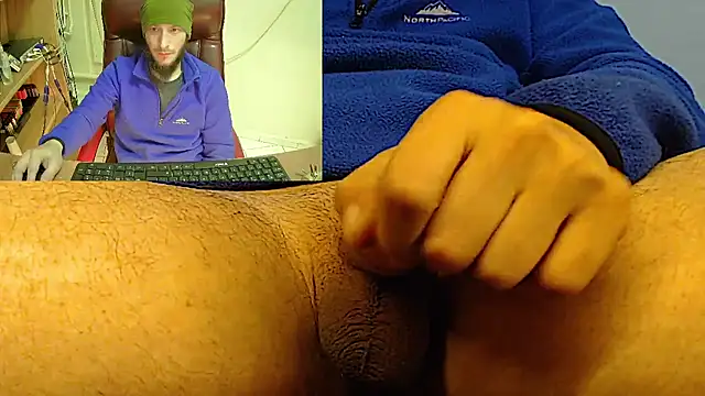 Snapshot of hardbigcock16 chatting on January 2025 07:08:02 AM hardbigcock16 online show from January 2025 07:08:02 AM
