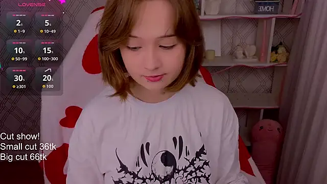 Mary uw online show from March 2026 04:34:01 AM