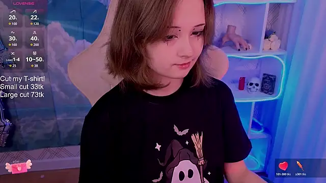 Mary uw online show from November 2025 01:32:02 AM