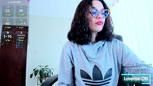 paulinabarnett- online show from May 2026 03:19:01 PM